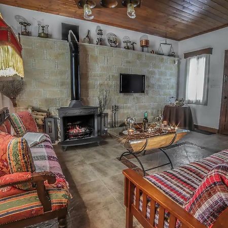 Lofou Traditional House Екстер'єр фото