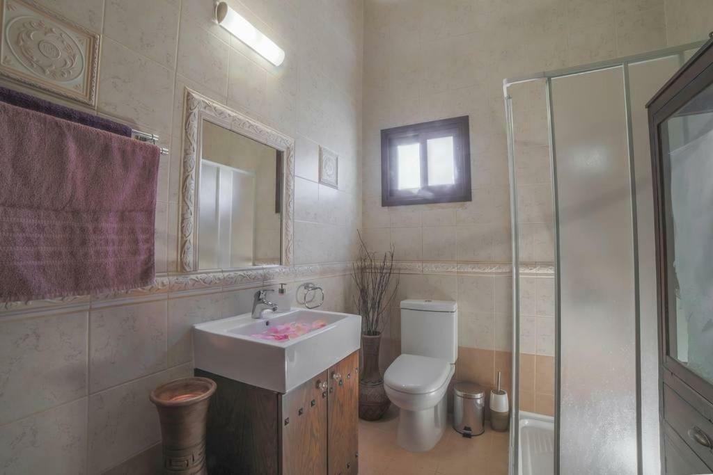 Lofou Traditional House Екстер'єр фото