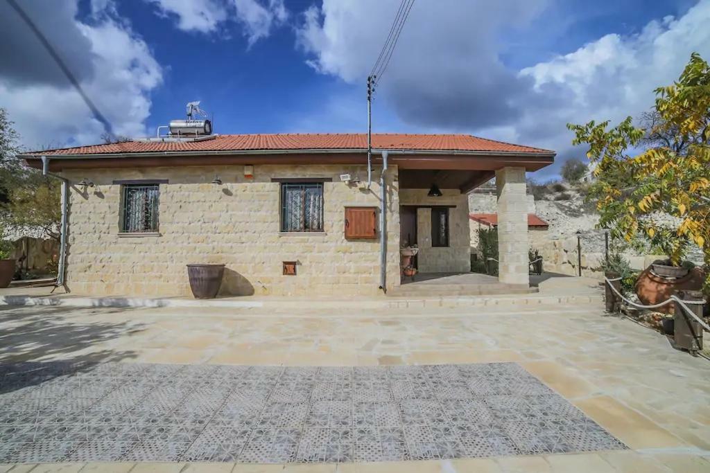 Lofou Traditional House Екстер'єр фото